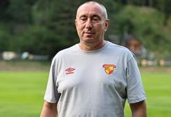 Göztepe Teknik Diretörü Stanimir Stoilov'dan transfer açıklaması