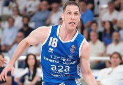 Galatasaray, Nikola Ivanovic'i transfer etti