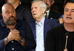 Masterchef şefi Somer Sivrioğlu'ndan Aziz Yıldırım'a gönderme, Acun Ilıcalı'ya destek
