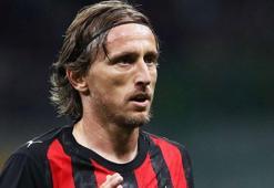 41 kere maşallah! Luka Modric Milan'la sözleşme uzattı