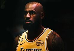 LeBron James, 52.6 milyon dolar yerine 3.8 milyon dolar kazanacak