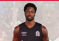 Aliağa Petkimspor, Nathan Mensah'ı kadrosuna kattı