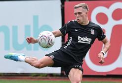 Beşiktaş'ta yıldız futbolcu Trossard ilk antrenmanına çıktı!