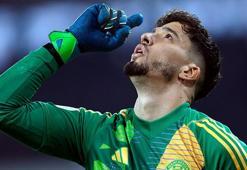 Altay Bayındır yeni takımına imzayı atıyor! Fabrizio Romano duyurdu