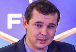 Infantino'yu eleştirdi, görevinden ayrıldı