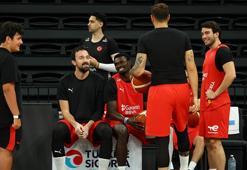 Milliler, Litvanya maçına hazırlanıyor
