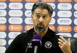 Konyaspor teknik direktörü İlhan Palut: 'Taraftardan özür diliyorum'
