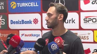 Hakan Çalhanoğlu'ndan Montella eleştirilerine yanıt