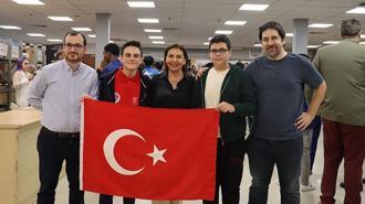 Dünya Satranç Olimpiyatları’na Türk gençleri damga vurdu