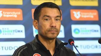 Giovanni van Bronckhorst: Her zaman haklı olamayız