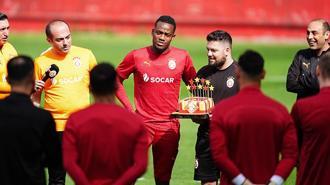 Michy Batshuayi'ye doğum günü sürprizi!