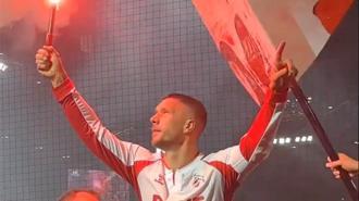 Lukas Podolski, 39 yaşında futbola veda etti