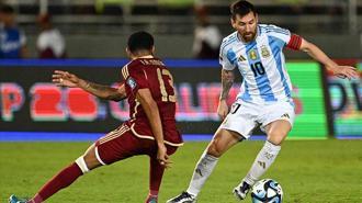 Lionel Messi geceye damga vurdu: 3 gol 2 asist