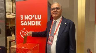 Mehmet Akif Üstündağ: Voleybol kazandı, Türkiye kazandı