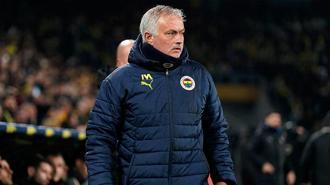 Jose Mourinho'dan oyuncularına övgü: Savaşmalarını bekliyordum bunu yaptılar