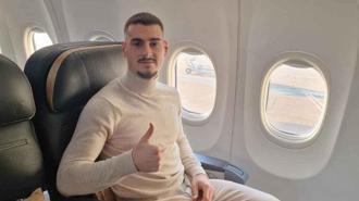 Fenerbahçe'nin yeni transferi Mimovic, İstanbul'da