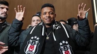 Beşiktaş'ın yeni transferi Keny Arroya İstanbul'da