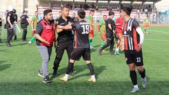 Şırnak'ta amatör maçta kavga çıktı!