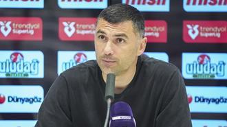 Burak Yılmaz: Gelecek sezon çok iddialı bir Kasımpaşa olacak