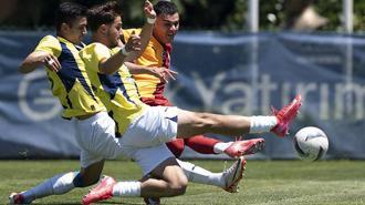 Futbol: 19 Yaş Altı Elit A Ligi'nde Fenerbahçe: 2 - Galatasaray: 2