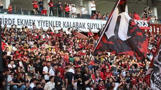 Eskişehirspor taraftarının şampiyonluk coşkusu