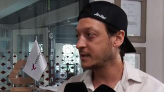 Mesut Özil: Leroy Sane'yi Galatasaray'a yönlendirmedim