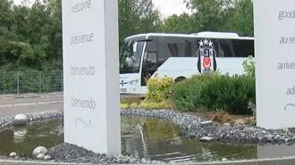 Beşiktaş, kamp yapacağı Avusturya'daki otele ulaştı