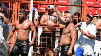 Kırkpınar’da 16 başpehlivan üçüncü tura yükseldi