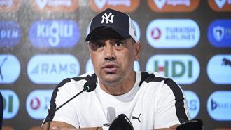 Başakşehir FK'da Çağdaş Atan: Koyduğumuz tüm hedefleri bu sene yakalamak istiyoruz