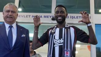 Beşiktaş'ın anlaşmaya vardığı Wilfried Ndidi, İstanbul'a geldi