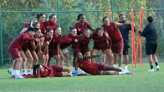 Galatasaray Kadın Futbol Takımı'nda parola şampiyonluk