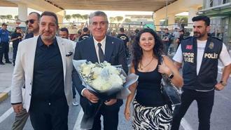 Beşiktaş kafilesine İzmir'de coşkulu karşılama