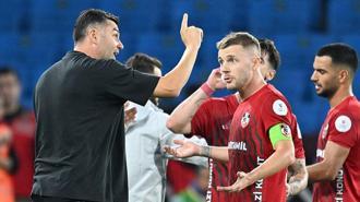Burak Yılmaz: Benim oynadığım dönemdeki deplasmanı hissedemedim