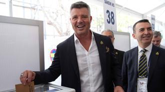 Fenerbahçe Başkan Adayı Sadettin Saran, oyunu kullandı