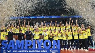 Fenerbahçe Medicana, Voleybol Kadınlar Şampiyonlar Kupası'nı aldı