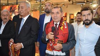 Galatasaray Başkanı Dursun Özbek: Şampiyonluklarımız da inşallah birlikteliğimizi devam ettirecek