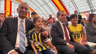 Galatasaray açılışında Dursun Özbek ve Adnan Polat'a Fenerbahçe sürprizi