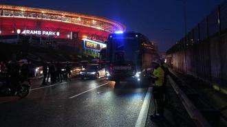 Galatasaray ve Trabzonspor kafileleri dev maç için RAMS Park'ta