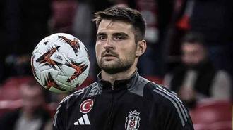 Ersin Destanoğlu, suç duyurusunda bulunmak üzere adliyeye geldi