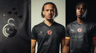 Galatasaray'ın bu sezon giyeceği 4. forma tanıtıldı
