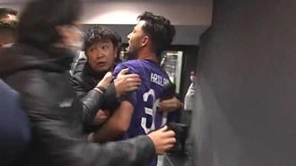 Tolgay Arslan zor sakinleştirildi! Devre arasında gergin anlar