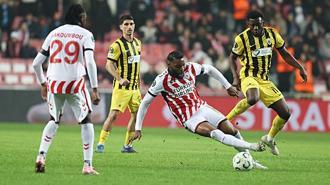 UEFA Konferans Ligi'nde Samsunspor - AEK maçı sonucu: 1-2