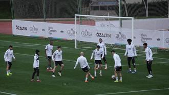 Beşiktaş, Antalya’daki kampında hazırlıklarına devam etti