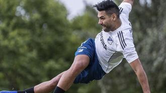 Radamel Falcao, 6 ay sonra futbola geri döndü! İşte takımdaki ilk günü