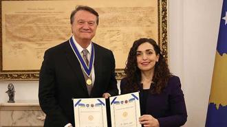 Kosova Cumhurbaşkanlığı, Hasan Arat'ı Onur Nişanı ile ödüllendirdi