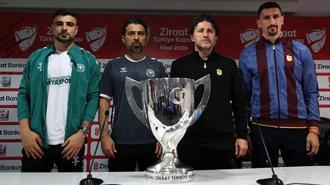 Trabzonspor ve Konyaspor'dan Türkiye Kupası finali öncesi ortak basın toplantısı