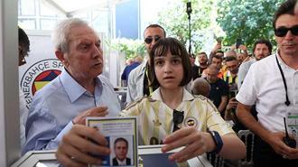 Aziz Yıldırım, oyunu kızı Yaz ile birlikte kullandı