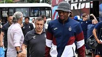 Trabzonspor kafilesi Kasımpaşa maçı için İstanbul'a gitti