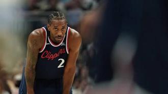 Raptors Officially Reacquire Kawhi Leonard