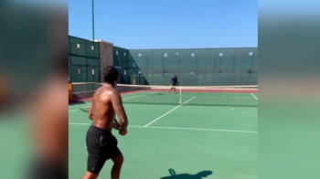 Lewis Hamilton'dan tenis paylaşımı! 'Çok iyi olmasak da...'